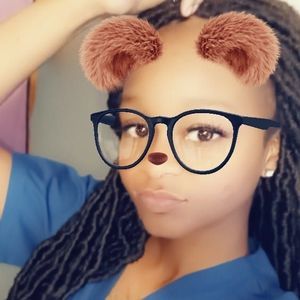 Meet your Posher, Latrice